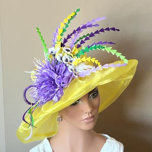 Elegant Yellow and Purple Women\'s Hat Purple Ladies Summer Hat with Yellow Bow Fashion Accessory  main image 2