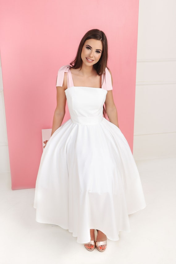 Short white cheap flare dress