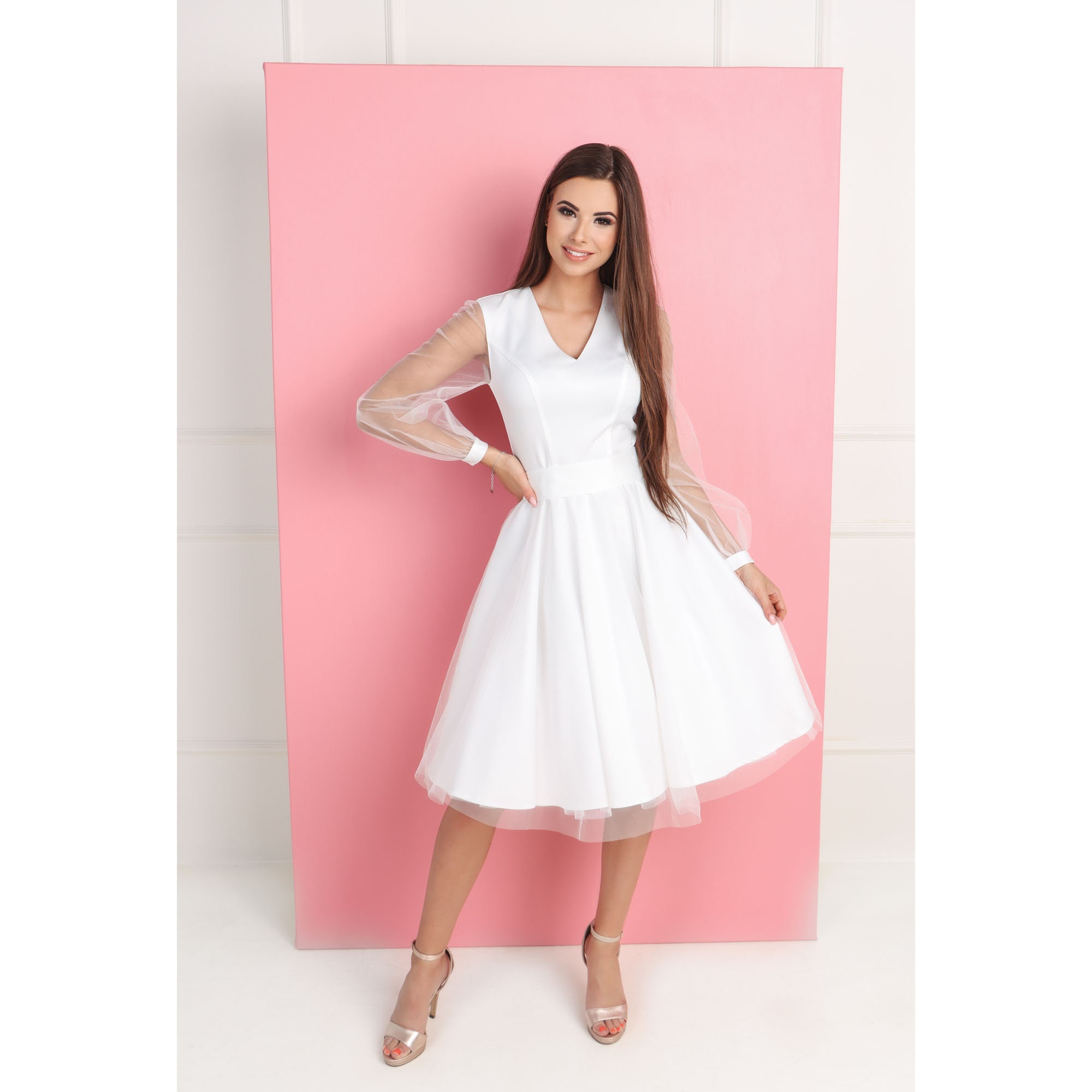 White A Line Dress Tulle Sleeve Pleated 