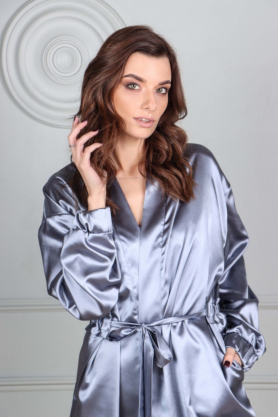 Adeline silk satin robe Silver - O.Couture Silk