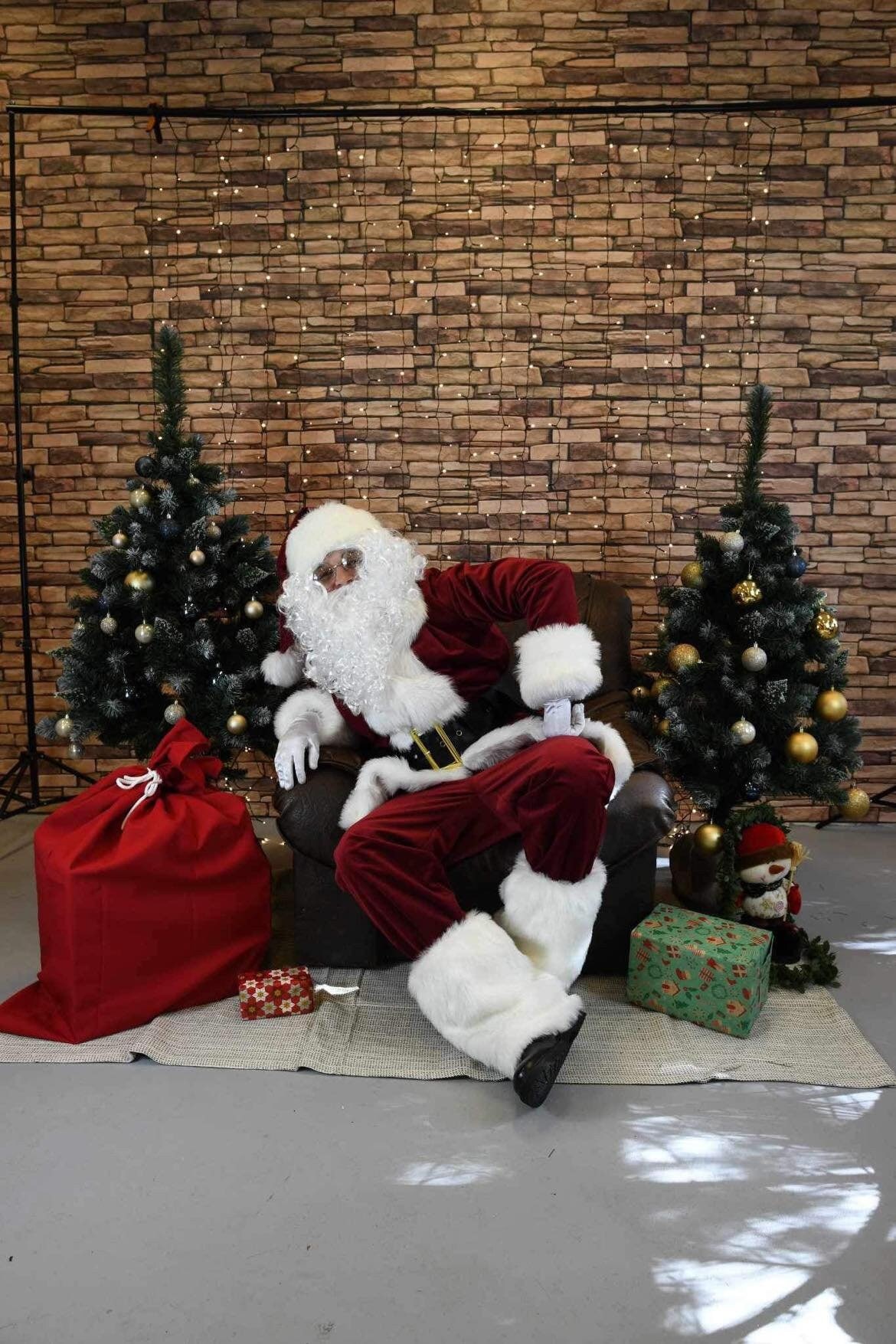 Red hotsell christmas suit