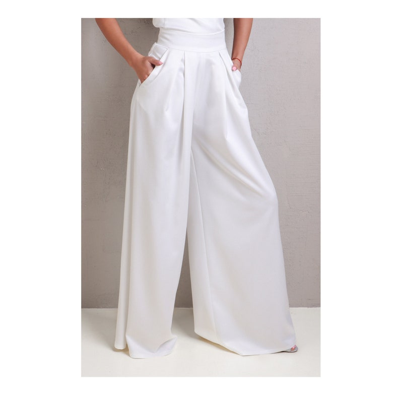 White Solid Wide Leg Ankle Length High Rise Palazzo main image 0