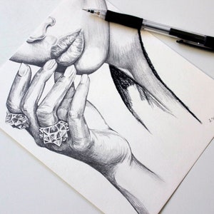 Original illustration // portrait drawing // fashion illustration // pencil drawing // graphite illustration // wall art // original art
