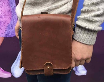 Handmade Leather Bag Crossbody, Vintage Brown Bag, Medium Bag, Modern Leather Shoulder Bag, Men's or Women's Medium Brown Crossbody, Vintage