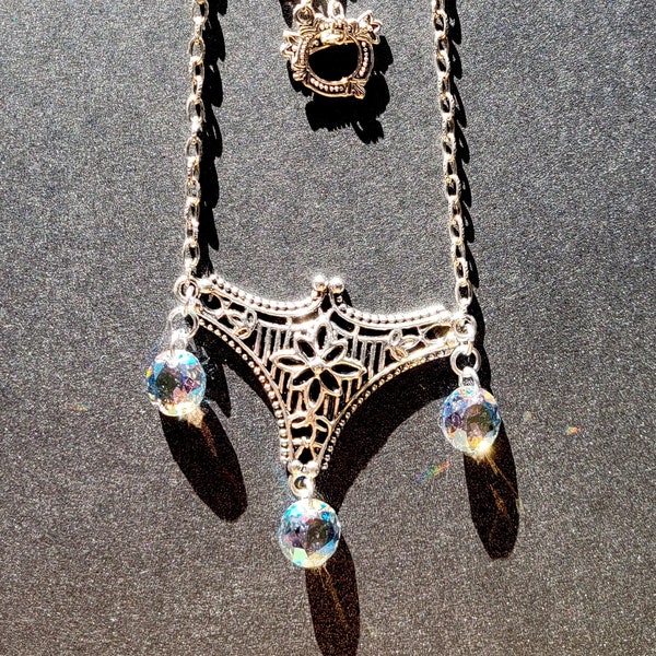 Silmarils Themed Necklace • The Silmarillion