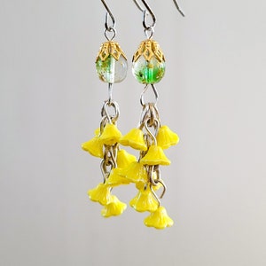 The White Materia & 7 Yellow Flowers • FFVII • Aerith Themed Earrings