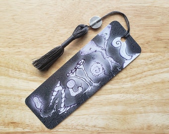 Uzumaki • Horror Manga • Bookmark with Tassel and Bead