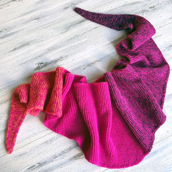 Hand-knitted soft three-color scarf