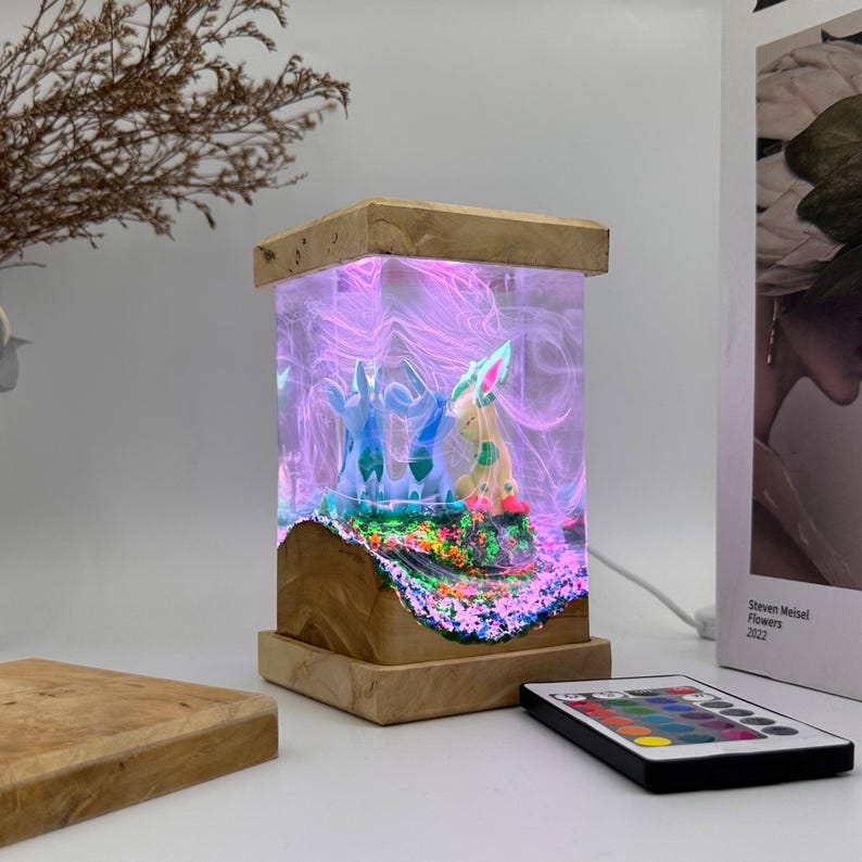 Glaceon leafeon resin lamp, pokemon epoxy lamp, pokemon gift, pokemon birthday, custom resin lamp, epoxy resin lamp image 7
