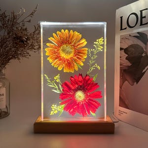 Handmade Resin Flower Lamp: Botanical Night Light