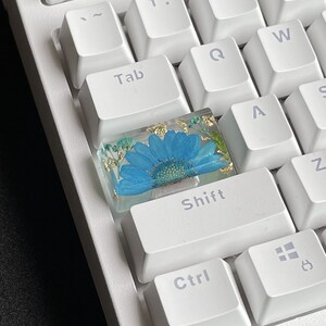 Floral Resin Spacebar Keycap: Blue Flower, Cherry Profile image 3