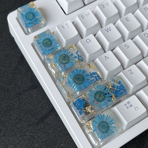 Flower blue spacebar, blue keycap, Novelty keycap, Shift keycap, Custom spacebar, WASD keycaps set, Resin keycap, Cute keycap, Custom keycap