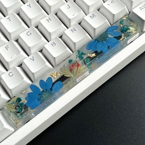 Floral Resin Spacebar Keycap: Blue Flower, Cherry Profile image 7