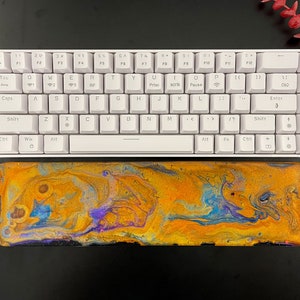 Colour keyboard wrist rest, resin wrist rest, wrist rest keyboard, tkl wrist rest, mouse wrist rest, cute wrist rest, artisan wrist rest