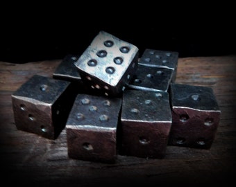 Created /& Produced by MacGregor Historic Games Bone Nightmare Six-Sided Die Resin Six Sided Die