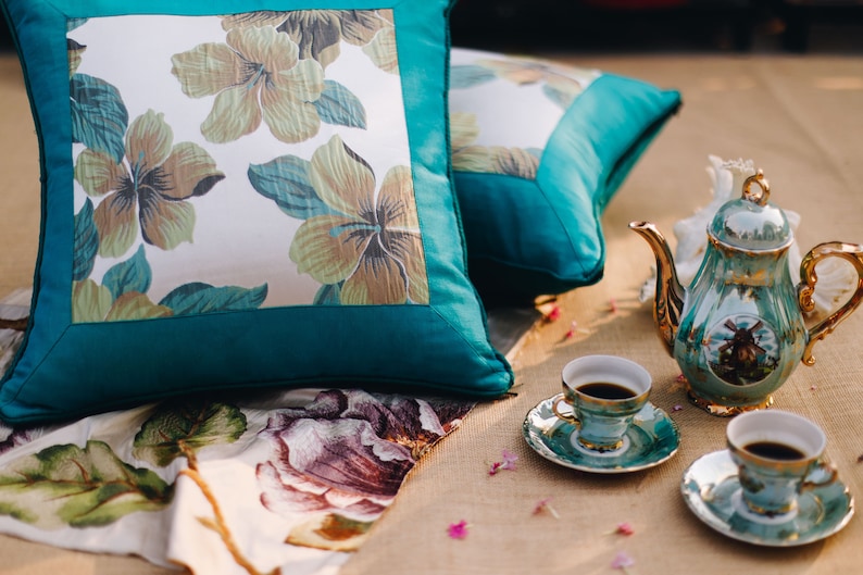 Single Blue Floral Cushion Cover