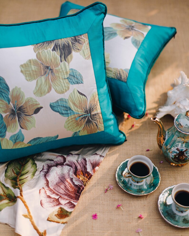 Single Blue Floral Cushion Cover