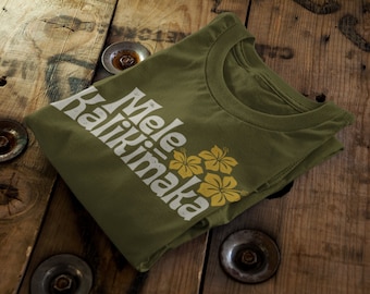 Mele Kalikimaka Hawaii Christmas Tee Shirt Retro Aloha Hawaiian  Christmas Vacation Cousin Eddie Floral Vintage Beach Shirt Griswold Funny