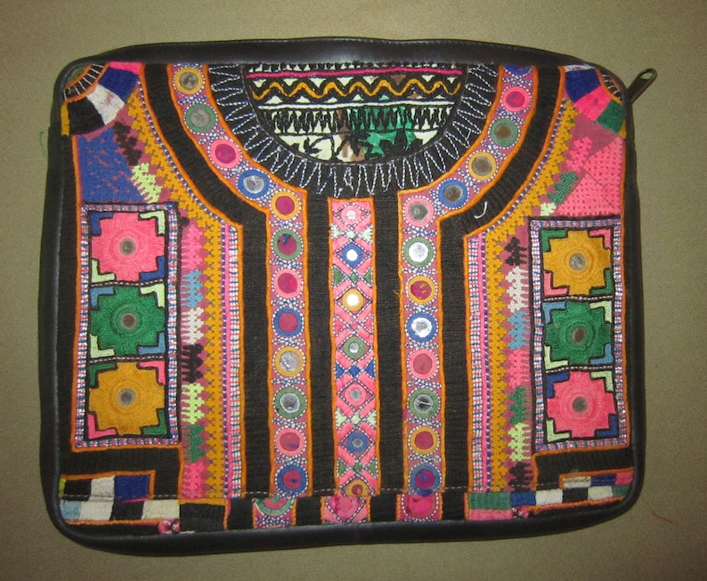 Vintage TRIBAL Banjara Gypsy Laptop BAG IPAD case Hand Made Kuchi Hippie 559