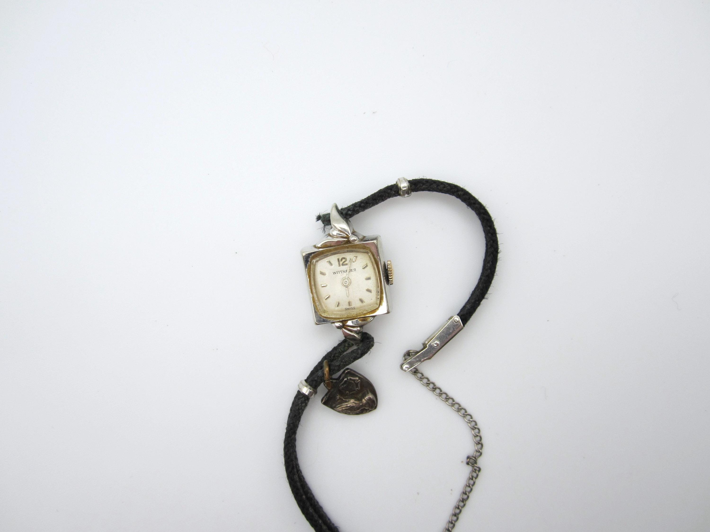 VTG Wittnauer Watch Womens Black Face Diamond AS IS! Clasp Broken NO Chain Works Vintage crystal encrusted gold tone quartz wittnauer ladies  main image 2