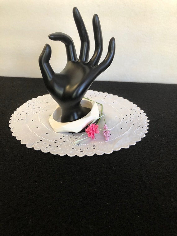 セルロイド製 ヴィンテージ バングル ホワイト ヴィンテージ セルロイド バングル ホワイト - Etsy 日本