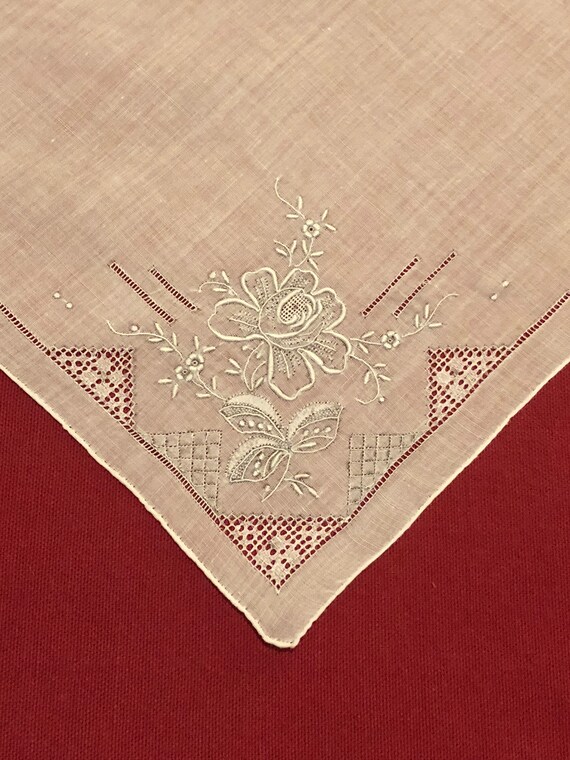 Vintage Hankies Hand Embroidered Linen Hankies Set … Gem