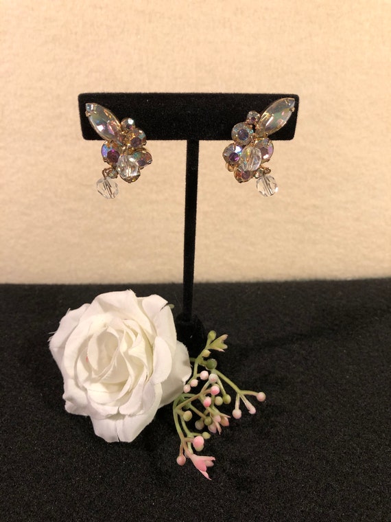 Vintage Jewelry - Kramer Rhinestone Clip Earrings