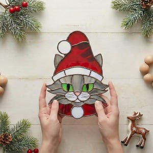 Santa Cat Stained Glass Pattern: Christmas Suncatcher Design (PDF & PNG) image 2