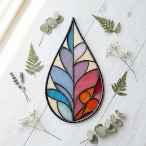 Stained Glass Leaves Pattern: Teardrop Suncatcher Design (PDF & PNG)