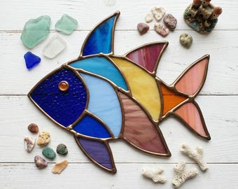 Stained Glass Fish Pattern – Modern Suncatcher Design (PDF and PNG)