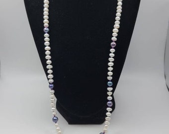 BTS J HOPE着用 aneujac The Speckled Pearl Necklace (2 色) Kpop Inspired J-hope Arson Necklace / BTS Inspired/ Pearl