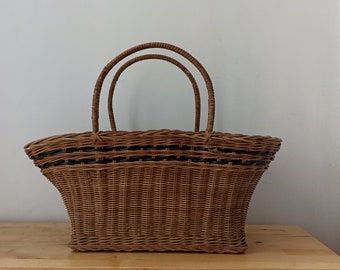 Vintage Woven Rattan Basket with Handles - Beautiful basket - Old woven basket - Vintage basket bag