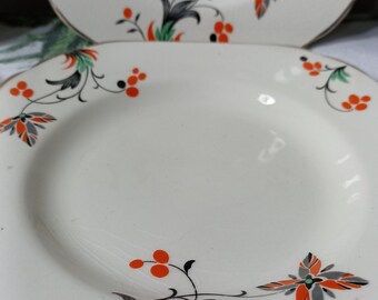 Vintage Set of 6 art deco tea plates