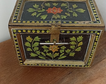 Antique Indian hand painted wooden trinket box / carry case box folk art
