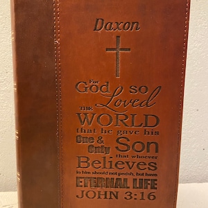 Biblia King James personalizada / Biblia KJV personalizada con nombre y versículo / Bautismo perfecto y regalo de salvación