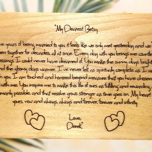 Personalisiertes Namensschild, Graviertes Holzschild, Hochzeitsname, Holzdekor Schild, Gravur Neues Zuhause Haus Wärme Geschenk