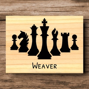XL CHESS Pieces Décor, Large Chess Piece Wood Sign, Large Chess Set Wooden Sign, Chess Player Gifts, Customizable Last Name Chess King Sign
