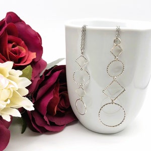 Silver Geometric Pendant Necklace: Stainless Steel Circle & Diamond Chain
