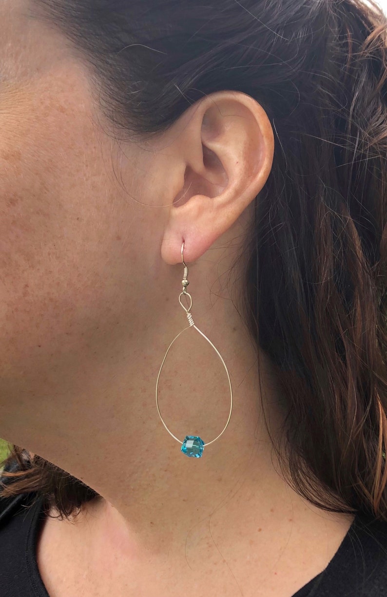 Long wire-wrap aqua glass cube loop earrings