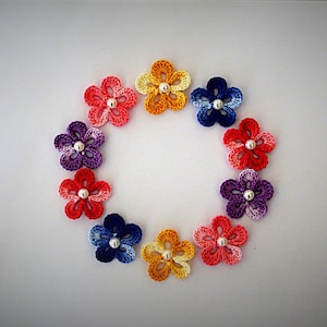 10 small hand crochet flowers with pearls, Small flower embellishment, Simple flower appliques, scrapbooking, home decoration, 1.1&quot;/2.8cm