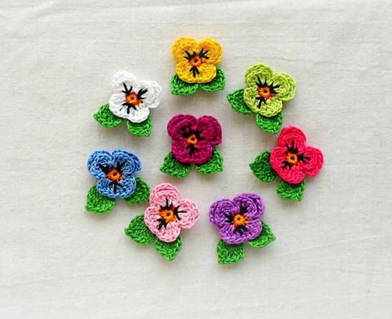 8 Small Hand Crochet Pansies With Leaves Violet With Leaves Etsy