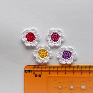 20 Small Hand Crochet Flowers Small White Flower - Etsy