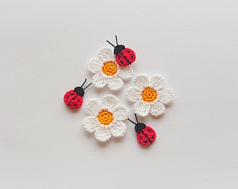 3 hand crochet daisy flowers and 3 ladybugs appliques, flower embellishment, Party decoration, scrapbooking, home decor, 1.3 inch /3.5 cm