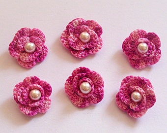 Set of 6 hand crochet roses appliques, crochet 3D rose embellishment, scrapbooking, cruft supply, 1.2 inch /3 cm diam.