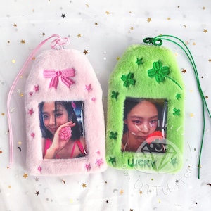 Amuleto japonês Omamori de boa sorte com laço rosa e trevo de quatro folhas verde, porta-cartões fofo para fotos, porta-cartões para fotos Kpop