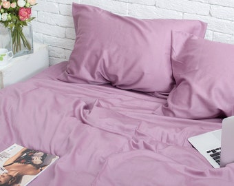 Katoensatijn lakens set van 4 stuks in lila. Bovenlaken, hoeslaken, 2 kussenslopen. 2 aparte bedden volledig queensize bed op maat