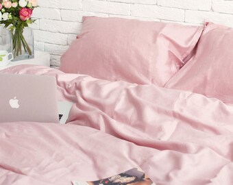 Katoensatijn lakens set van 4 stuks in roze. Bovenlaken, hoeslaken, 2 kussenslopen. 2 aparte bedden volledig queensize bed op maat