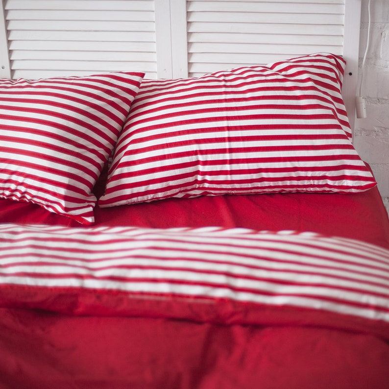 Custom Size Natural Cotton Double-sided Duvet Cover in Red and White Single KingSingle Queen Twin Double King Full