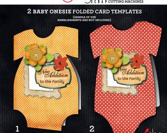 Puede incluir: Dos plantillas de tarjetas plegables de mameluco de bebé imprimibles. Las plantillas son de color naranja y rojo con lunares blancos. El texto en las tarjetas dice "Nueva Adición a la Familia".