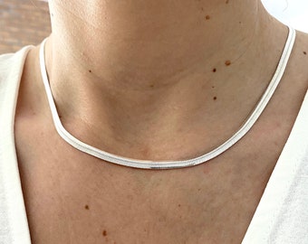 Platt ormhalsband, sterlingsilver 925